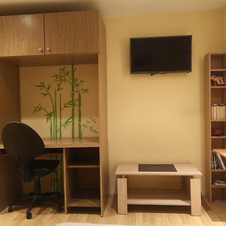 Apartman Villa Cacak Luaran gambar